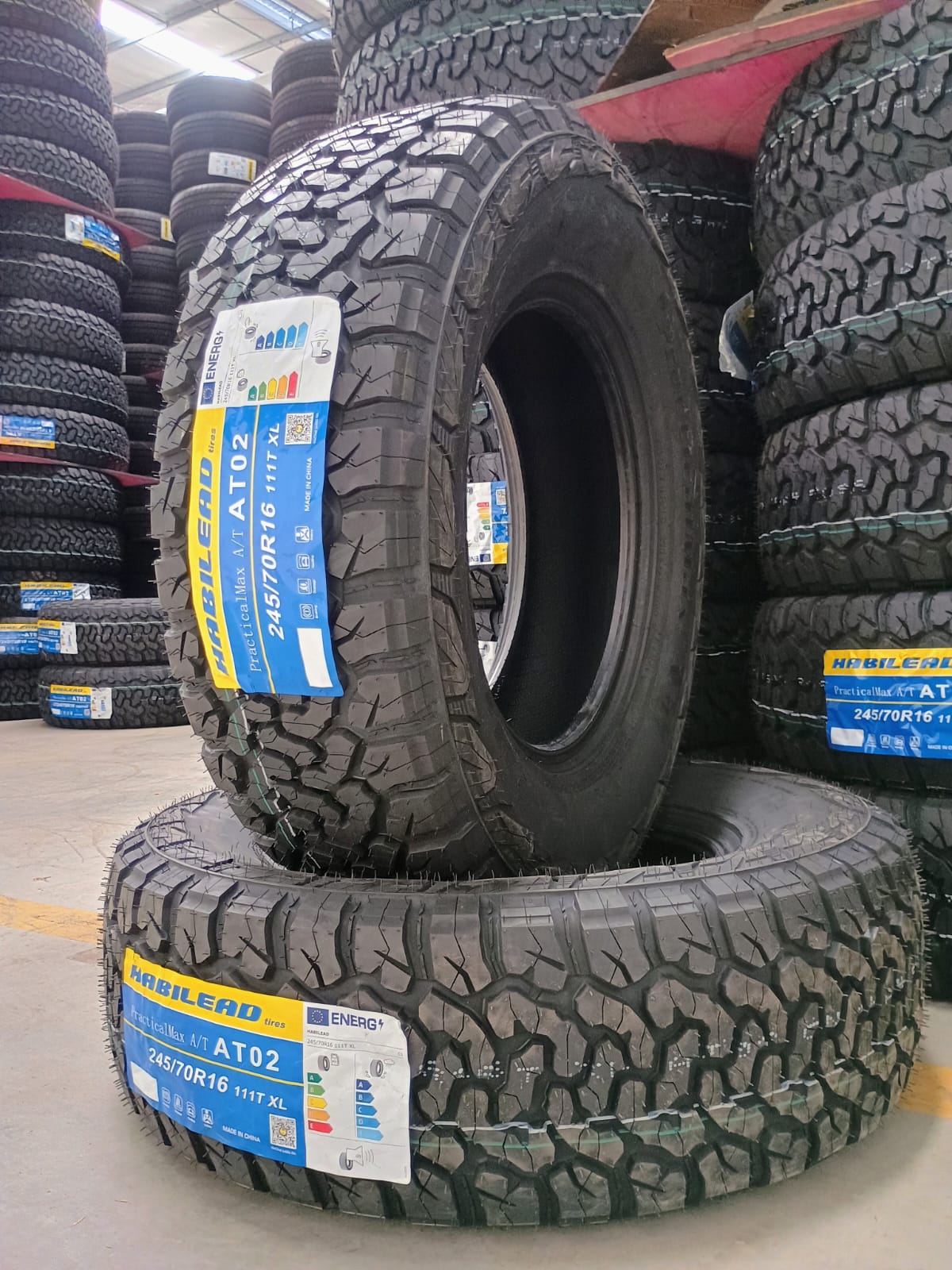 Pneu 245/70R16 LB 111TXL AT02 Habilead