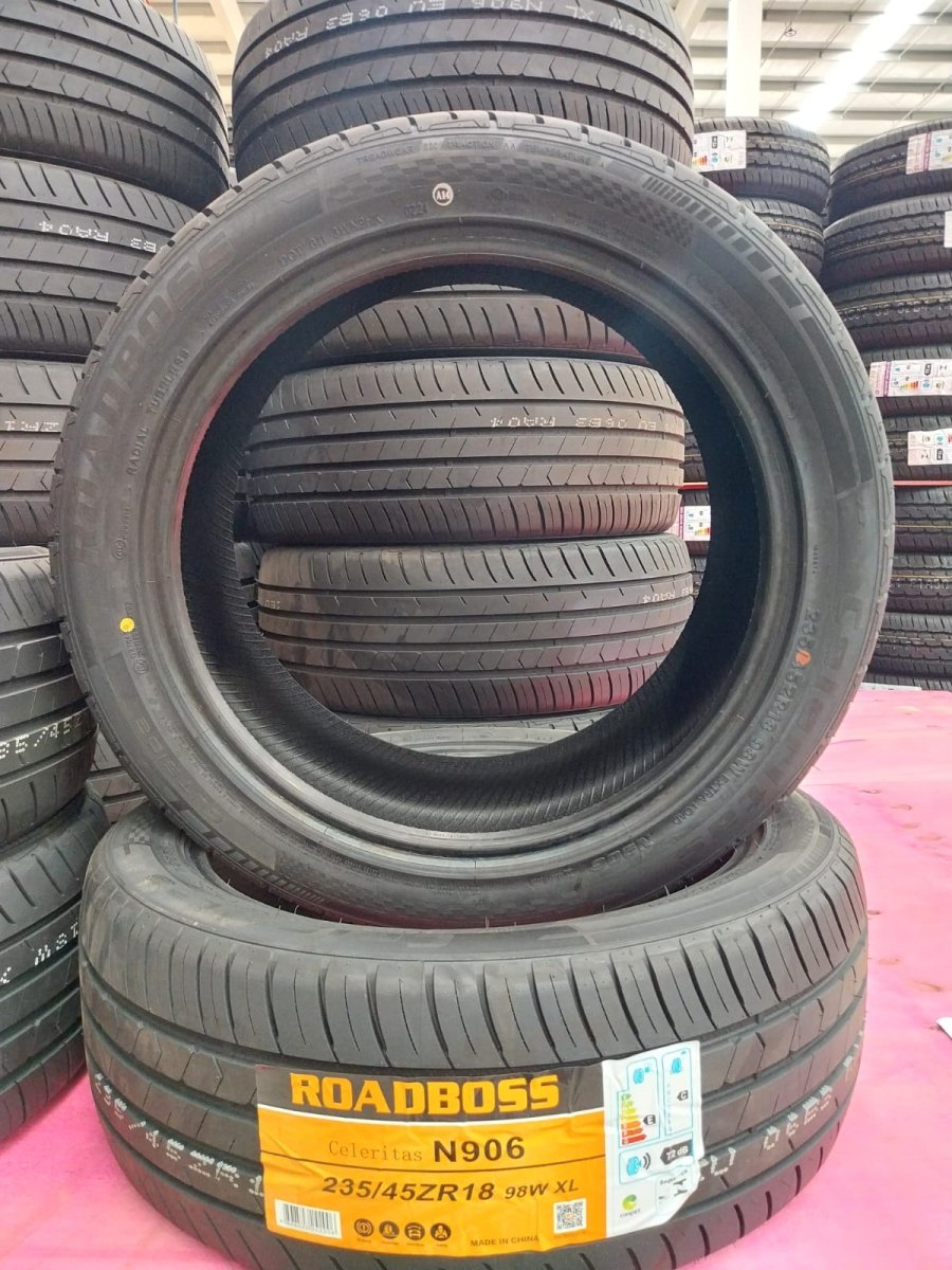 Pneu 235/45R18 98WXL N906 Roadboss - Pneus Auto