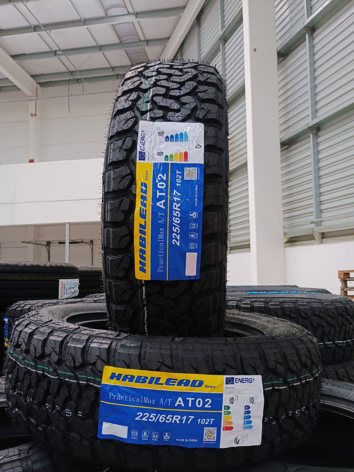 Pneu 225/65R17 LB 102T AT02 Habilead