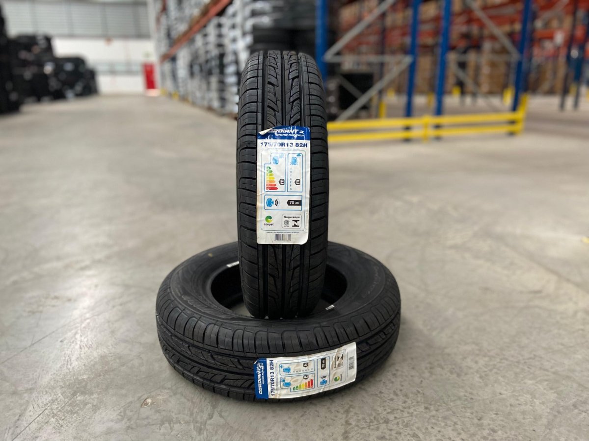 Pneu 175/70R13 82H Road Runner PS - 1 Cordiant - Pneus Auto