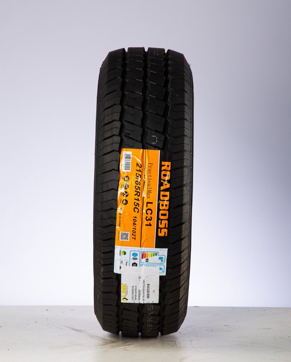 Pneu 215/65R15C 104/102T LC31Roadboss - Pneus Auto