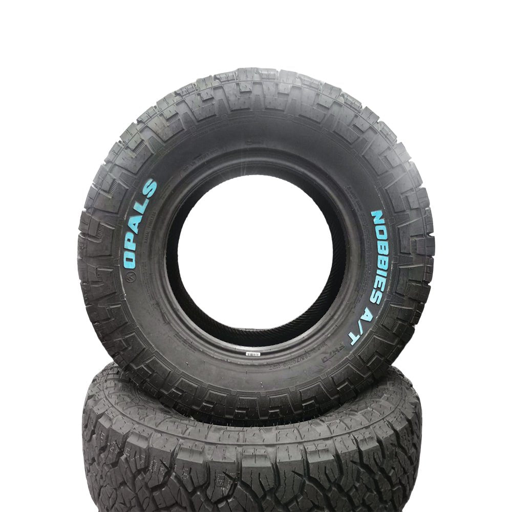 Pneu 265/70R16 A/T 112T NOBBIES FH70 Opals - Pneus Auto